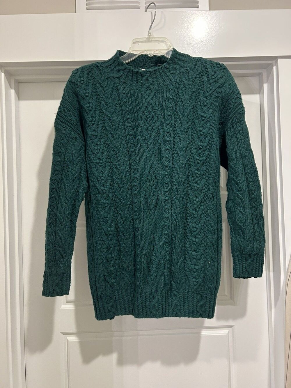 Vintage Express Handknitted Green Sweater Women’s size Large Cable Knit Academia